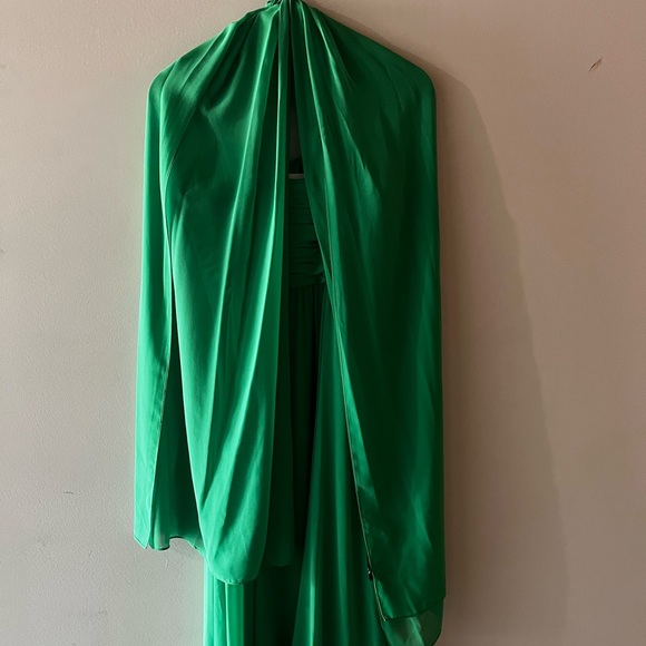 ‘RALPH LAUREN EVENING’ EVENING GOWN KELLY GREEN / SIZE 2. - Picture 4 of 9